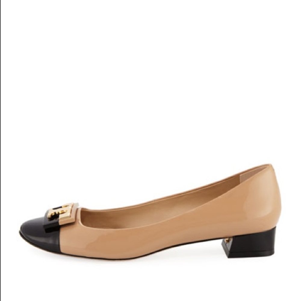 Tory Burch Gigi Colorblock Logo 25mm Pump Beige/Black - Picture 2 of 4